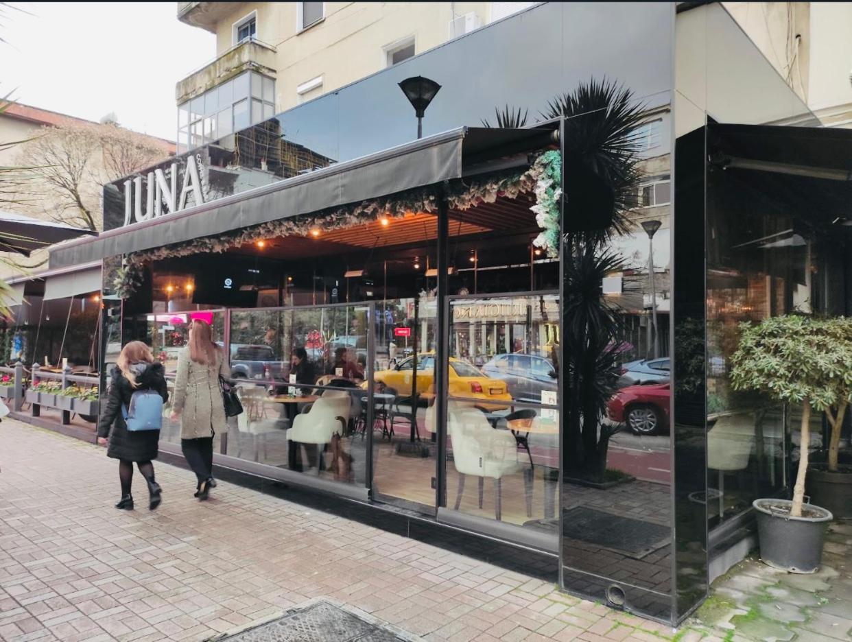 Lilo'S Place 티라나 외부 사진
